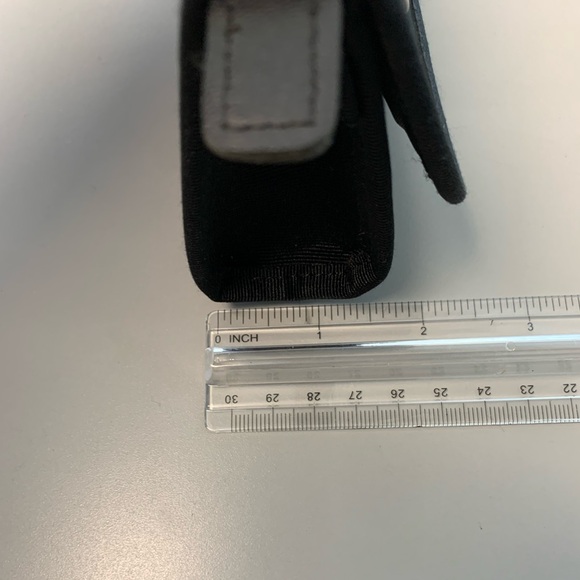 Burberry EUC make-up bag with mirror - Picture 11 of 11